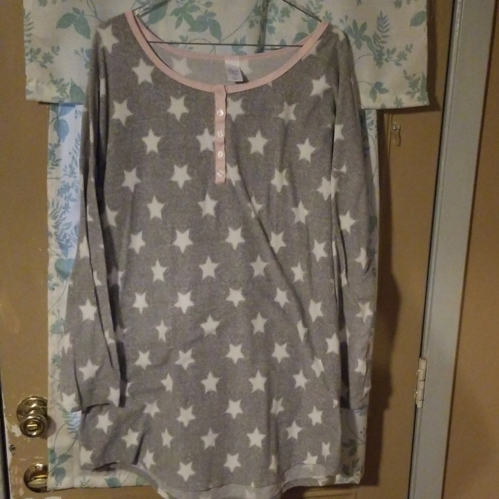 Night shirt